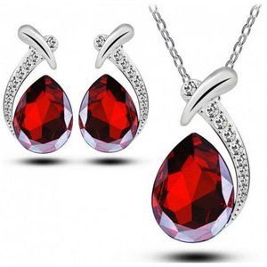 Red Crystal Pendant Set